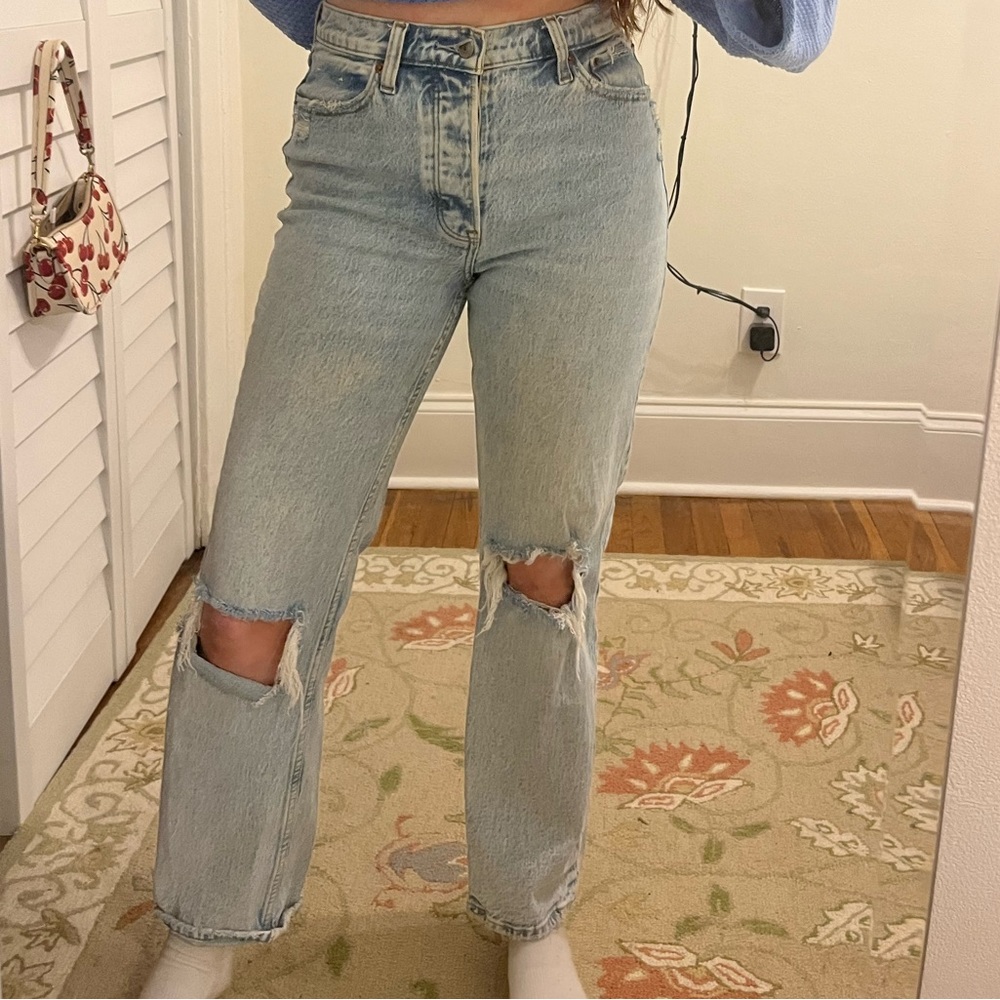 Abercrombie high rise dad Jean size 25 short
